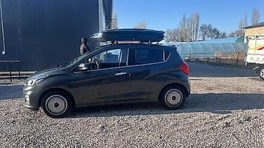 автомобильный люк: Chevrolet Spark: 2018 г., Автомат, Бензин, Хэтчбэк — 3