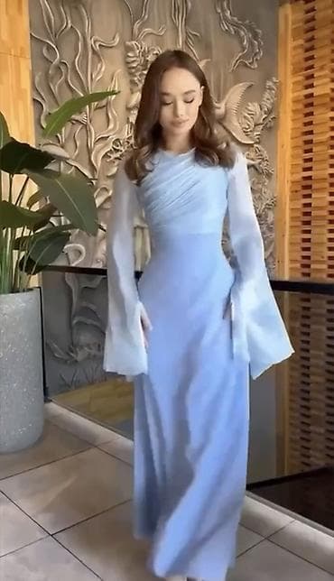 вайеный формы: Платье в пол небесно-голубого цвета с легкими полупрозрачными — 1