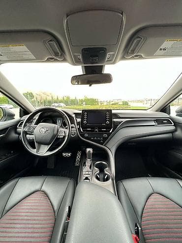 lexus e: Toyota Camry: 2021 г., Седан — 7