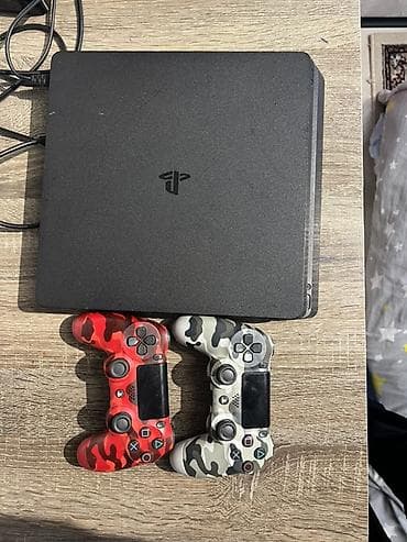 Игровая консоль Sony PlayStation 4 Slim (черная) Комплектация: Память