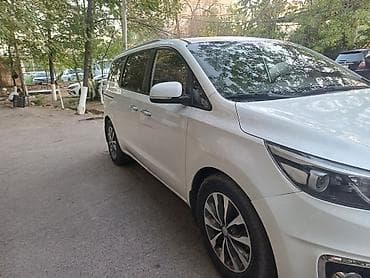 2016: Kia Carnival: 2016 г., 2.2 л, Автомат, Дизель, Минивэн — 4