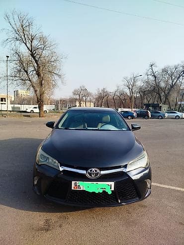 Toyota Camry: 2017 г., 2.5 л, Автомат, Бензин, Седан