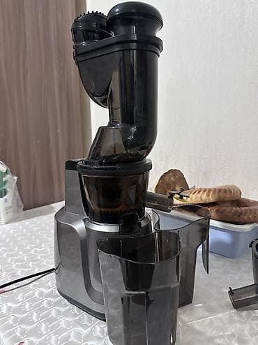 соковыжымалка: Соковыжымалка сатылат,,Жап жаны бойдон 
6000 сом — 4