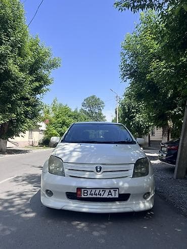 toyota estima 2003: Toyota Ist: 2003 г., 1.5 л, Автомат, Бензин, Хэтчбэк — 1