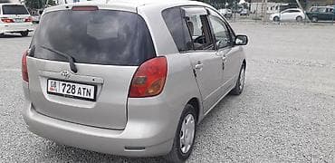 corolla runx: Toyota Corolla Verso: 2002 г., 1.6 л, Автомат, Минивэн — 4