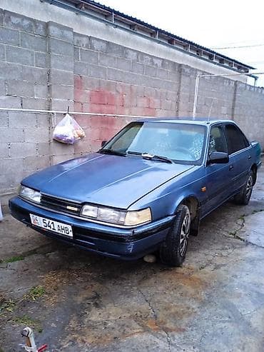 Mazda 626: 1989 г., Ручные, Бензин, Седан