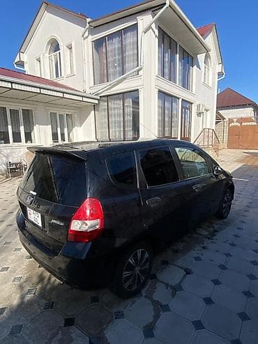 Honda: Honda Jazz: 2004 г., 1.4 л, Механика, Бензин, Хэтчбэк — 8