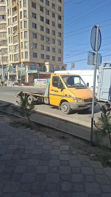 Эвакуатор, Mercedes-Benz, 2005 г., Ломаная at lalafo.kg Эвакуатор, Mercedes-Benz, 2005 г., Ломаная