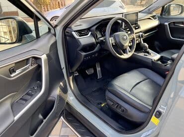 авто в аренду с последующим выкупом в бишкеке: Toyota RAV4: 2021 г., 2.5 л, Вариатор, Гибрид, Кроссовер — 9