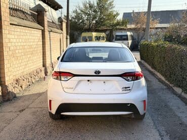 диск на авто: Toyota : 2021 г., 1.8 л, Автомат, Гибрид, Седан — 5