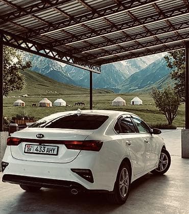 срв 2011: Kia Cerato: 2019 г., 2 л, Автомат, Бензин, Седан — 4