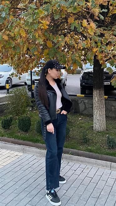 духовка мидеа: Дубленка состояние 10/10
Полный обзор по вотсаппу — 2