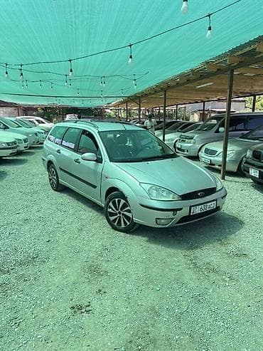 Ford Focus: 2005 г., 1.8 л, Механика, Бензин, Универсал