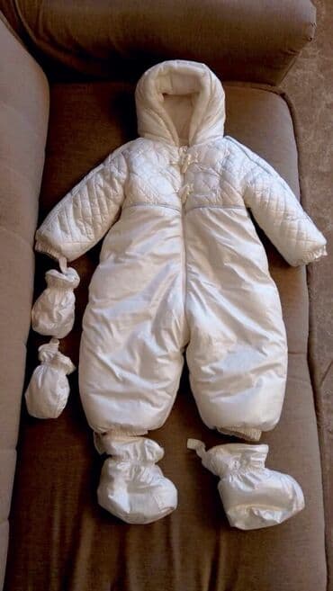 комбинезон для новорожденных зимний: Комбинезон зимний. Очень тёплый и мягкий. Фирма Bebetto. Турция. На 6 — 1