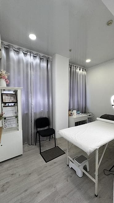 81: Аренда кабинетов в салонах красоты, 12 м², Для лешмейкера — 1