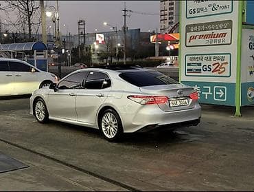 rav4 2010: Toyota Camry: 2019 г., Бензин, Седан — 3