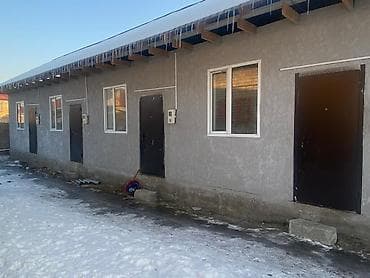 Недвижимость: Сдаётся компактная квартира-студия в одноэтажном блоке таунхаусного — 5