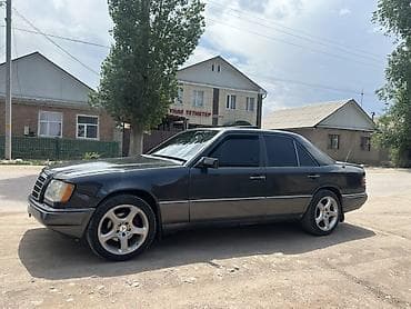 mers 210: Mercedes-Benz W124: 1993 г., 2 л, Механика, Бензин, Седан — 6