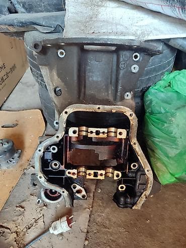 atf масло: Картер Toyota 2004 г., Б/у, Оригинал, Япония — 1