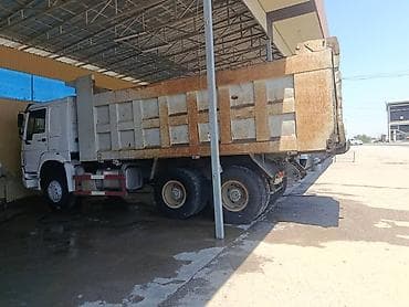 ассенизатор зил: Самосвал HOWO Sinotruk 6x4 - Колесная формула: 6x4 - Кабина — 6
