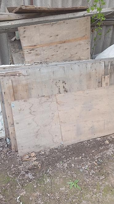 листовая панель: Листы фанеры и деревянные щиты - Материал: древесина/фанера. - В — 3