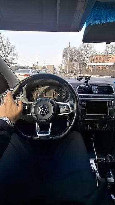 audi q3: Volkswagen Polo: 2019 г., 1.6 л, Типтроник, Бензин, Седан — 6