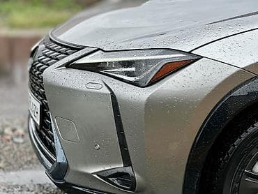 Продажа авто: Lexus UX: 2019 г., 2 л, Вариатор, Гибрид, Внедорожник — 7