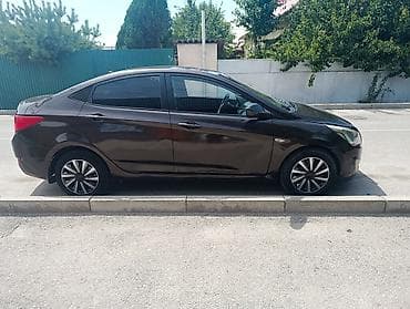 Hyundai Accent: 2016 г., 1.4 л, Автомат, Бензин, Седан — 3
