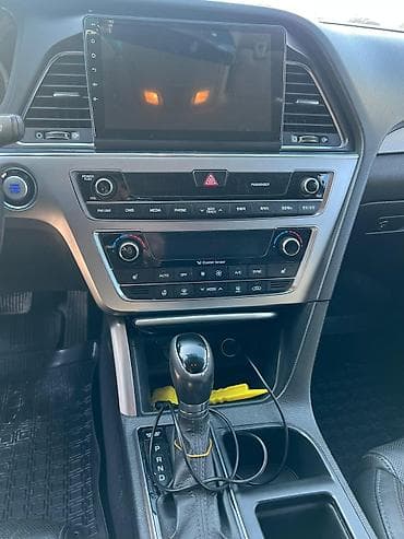 Мультимедийная система для Hyundai (головное устройство с большим