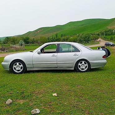 Mercedes-Benz E-Class: 2001 г., 2.2 л, Автомат, Дизель, Седан — 1