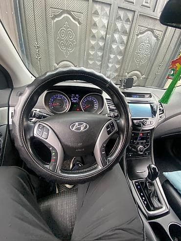 ключи б у: Hyundai Avante: 2015 г., 1.6 л, Автомат, Бензин, Седан — 2