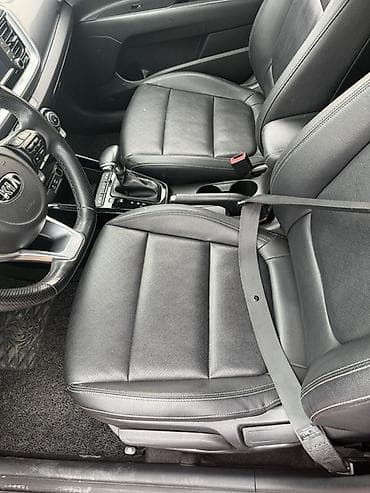 круглый: Kia Stonic: 2018 г., 1.4 л, Автомат, Бензин, Кроссовер — 10