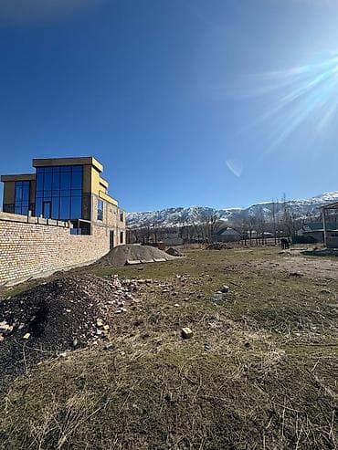 продаю участок кунтуу: 5 соток, Для строительства, Красная книга — 4