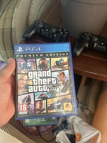 xbox one: Игровой комплект PlayStation 4 С Подпиской на игры на год есть — 2