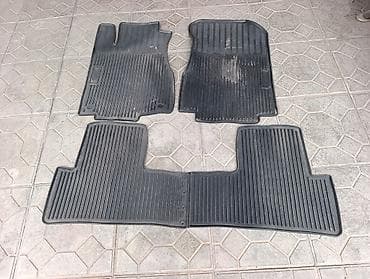 коврик срв: Резиновые Полики Для салона Honda, цвет - Черный — 1