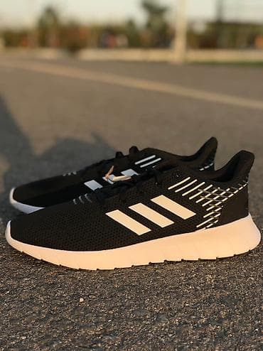 Мужские кроссовки, 41, 41.5, Adidas, Новый, цвет - Черный, Самовывоз at lalafo.kg Мужские кроссовки, 41, 41.5, Adidas, Новый, цвет - Черный, Самовывоз
