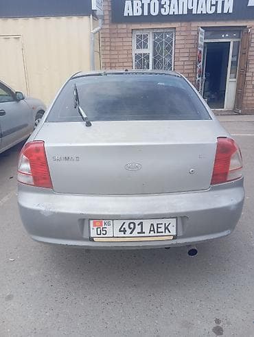 Унаа: Kia Shuma: 2004 г., 1.8 л, Кол менен иштөөчү, Бензин, Лифтбек — 2