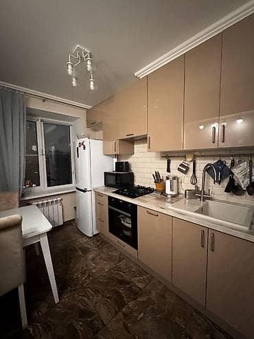 1 комната, Риэлтор, Без подселения, С мебелью частично
