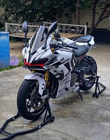 Мототехника: Спортбайк CFMoto, 600 куб. см, Бензин, Чоңдор үчүн, Колдонулган — 1