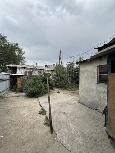дом дача каракол: Полдома, 26 м², 2 комнаты, Агентство недвижимости, Старый ремонт — 4