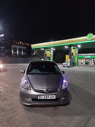 subaru forester 2001: Honda Fit: 2003 г., 1.5 л, Бензин, Хэтчбэк — 6