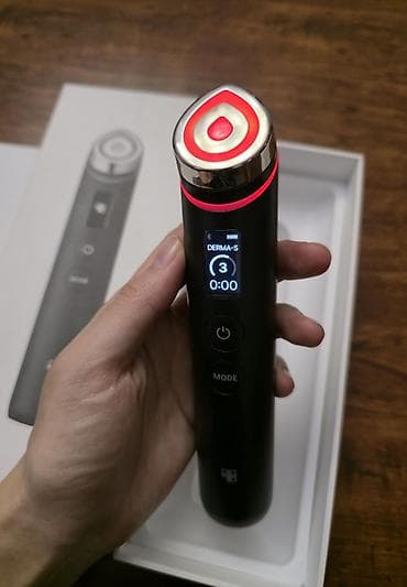 Женская обувь: Продаю Medicube Age R booster pro, к аппарату отдам в подарок — 1