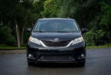 на вариант: Toyota Sienna: 2012 г., 2.7 л, Автомат, Бензин, Минивэн — 2