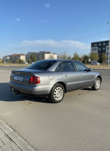 чехлы на авто на сиденье: Audi A4: 1995 г., 2.6 л, Механика, Бензин, Седан — 9