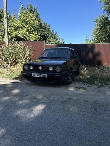 фонд маверик: Volkswagen Golf: 1984 г., 1.8 л, Механика, Бензин, Хэтчбэк — 3