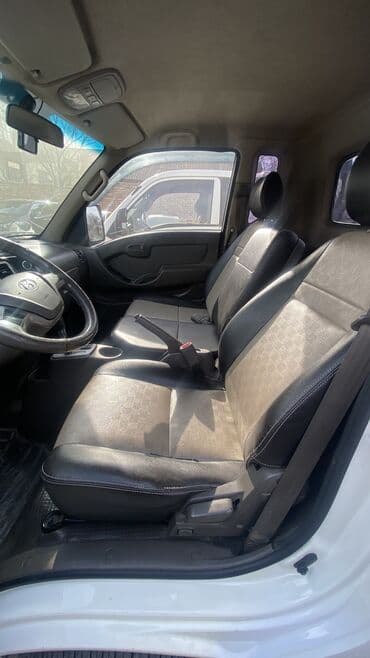 авто под выкуп без первоначального взноса бишкек: Легкий грузовик, Hyundai — 7