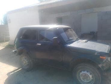 Продажа авто: ВАЗ (ЛАДА) 2121 (4x4): 2003 г., 1.7 л, Механика, Бензин, Внедорожник — 6