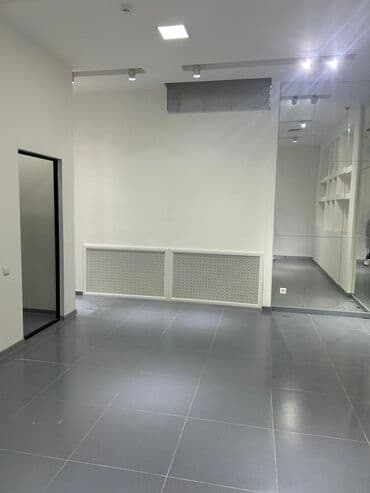 квартира арендовать: Сдаю Цокольный этаж 26 квадратов Панфилова горького 1-я линия тепло — 2