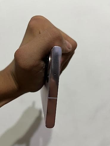 pixel 8a: Смартфон Samsung Galaxy S23 ultra Продам с23 ультра в хорошем — 2