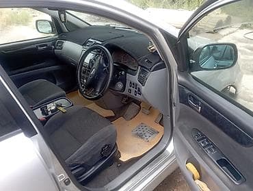 порог: Toyota Ipsum: 2003 г., 2.4 л, Автомат, Бензин, Минивэн — 2